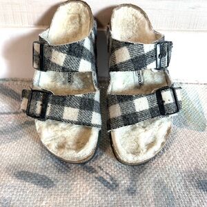 Birkenstock Arizona Sterling white plaid sandal SZ 7